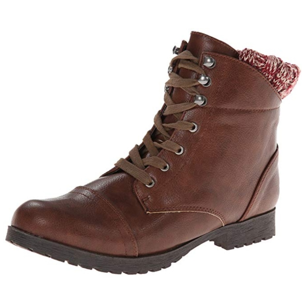 Qupid Women's Wyatte 5X Boot